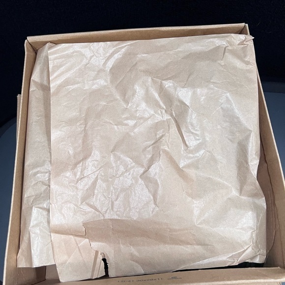 Lucky Brand Bootie Sodeti Oiled Suede New in Box - Picture 9 of 9